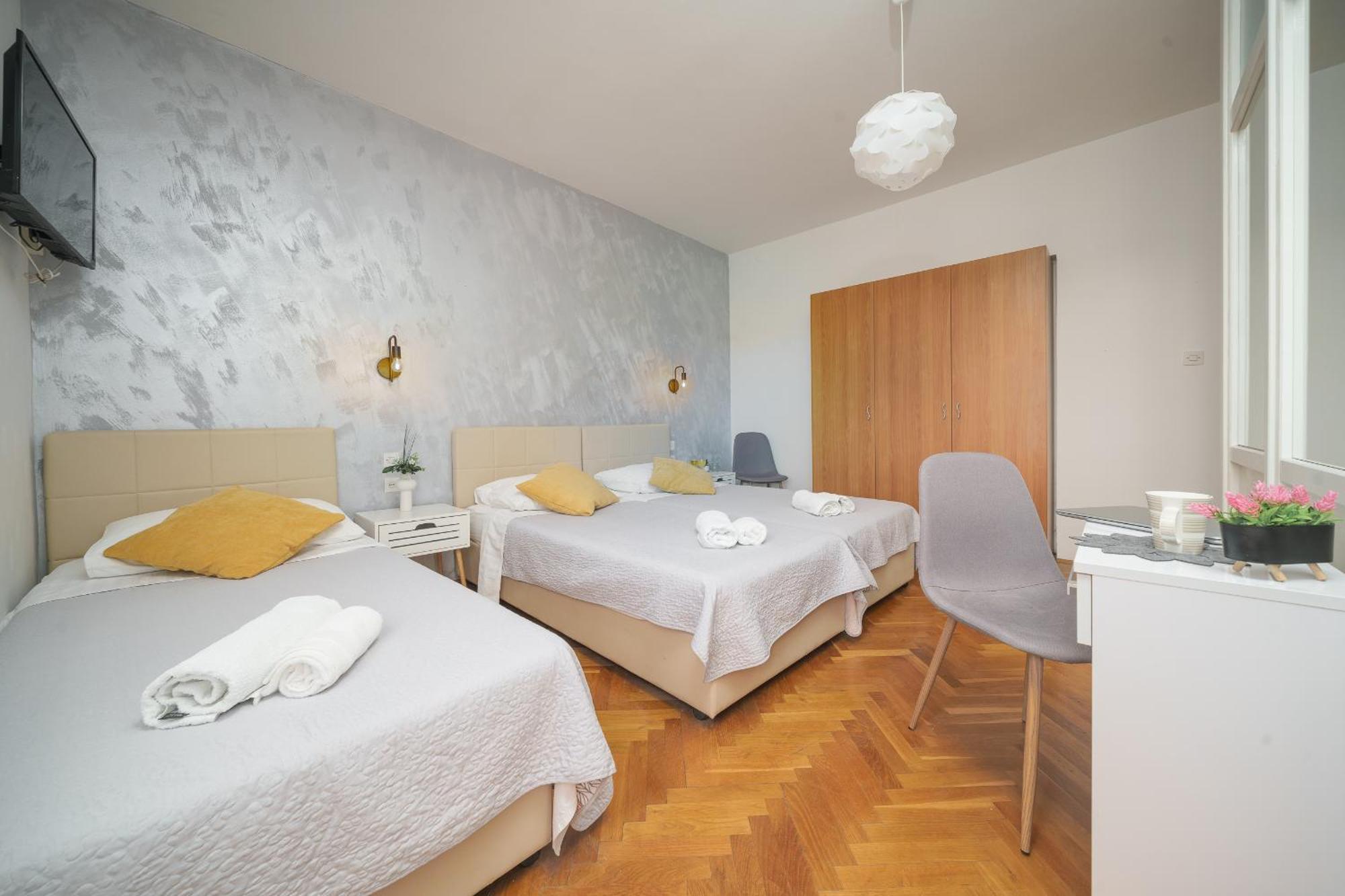 Rooms Orion Vodice Esterno foto